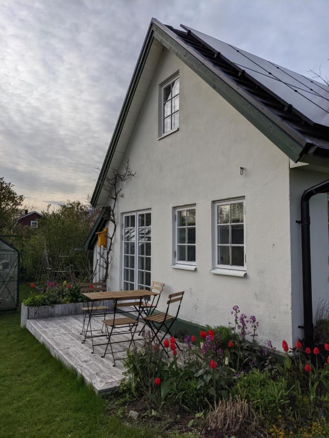 Lillan Hotel Torna Hallestad Exterior photo